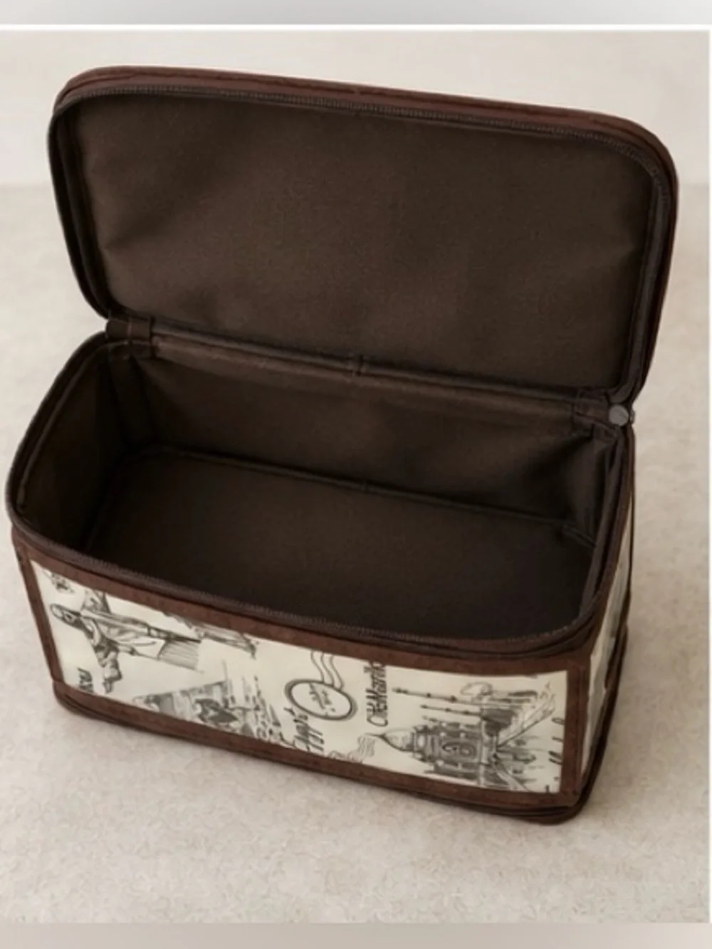 Home Basics Brown Small Cities Zippered Storage Box NWT